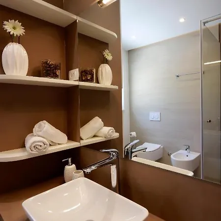 Apartament Modena Maris-heated Pool-grill-relax-jacuzzi