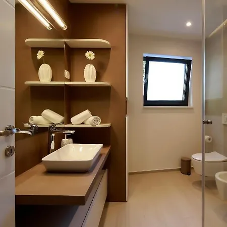 Modena Maris-heated Pool-grill-relax-jacuzzi Apartman Abbázia