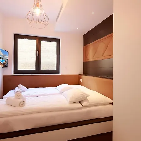 Apartament Modena Maris-heated Pool-grill-relax-jacuzzi Ičići