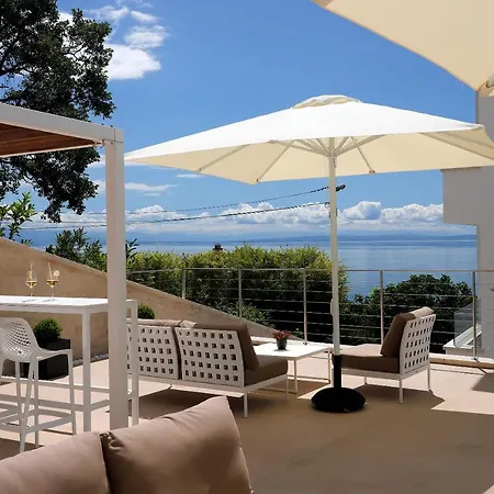Daire Modena Maris-heated Pool-grill-relax-jacuzzi *