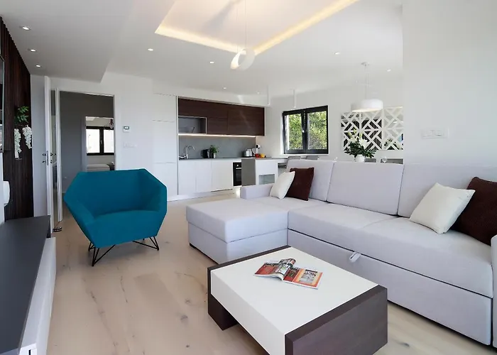 Modena Maris-heated Pool-grill-relax-jacuzzi Διαμέρισμα