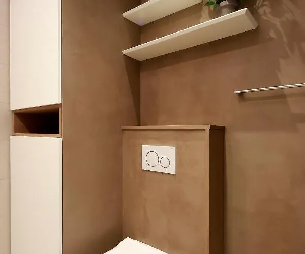 Modena Maris-heated Pool-grill-relax-jacuzzi Οπατία