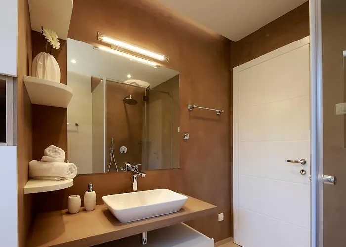 Διαμέρισμα Modena Maris-heated Pool-grill-relax-jacuzzi *