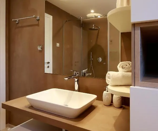 Διαμέρισμα Modena Maris-heated Pool-grill-relax-jacuzzi *