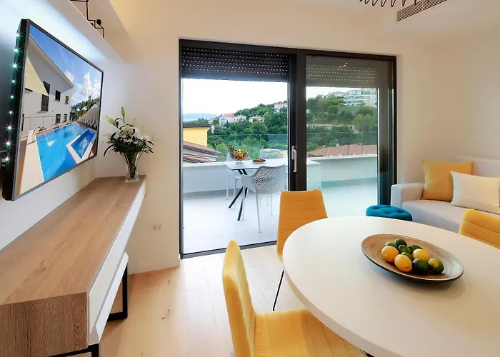 Διαμέρισμα Modena Maris-heated Pool-grill-relax-jacuzzi *