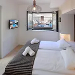 Modena Maris-heated Pool-grill-relax-jacuzzi Apartmán Opatija
