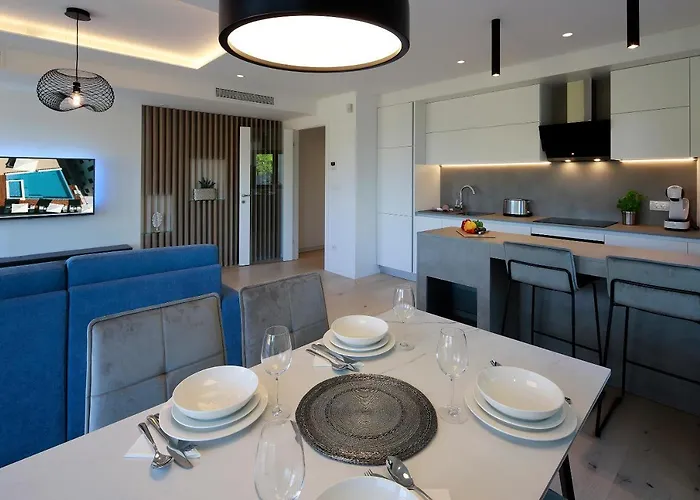 Appartement Modena Maris-heated Pool-grill-relax-jacuzzi Opatija